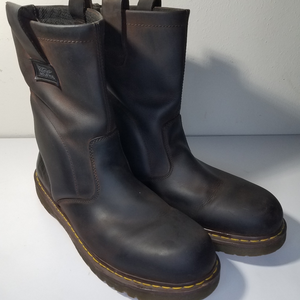 Dr. Martens Gaucho Volcano